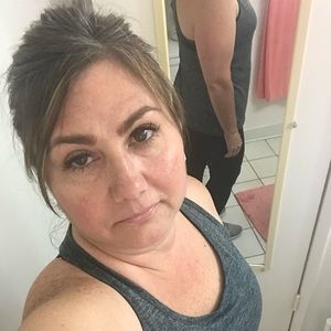 Meet your Posher, Sasha